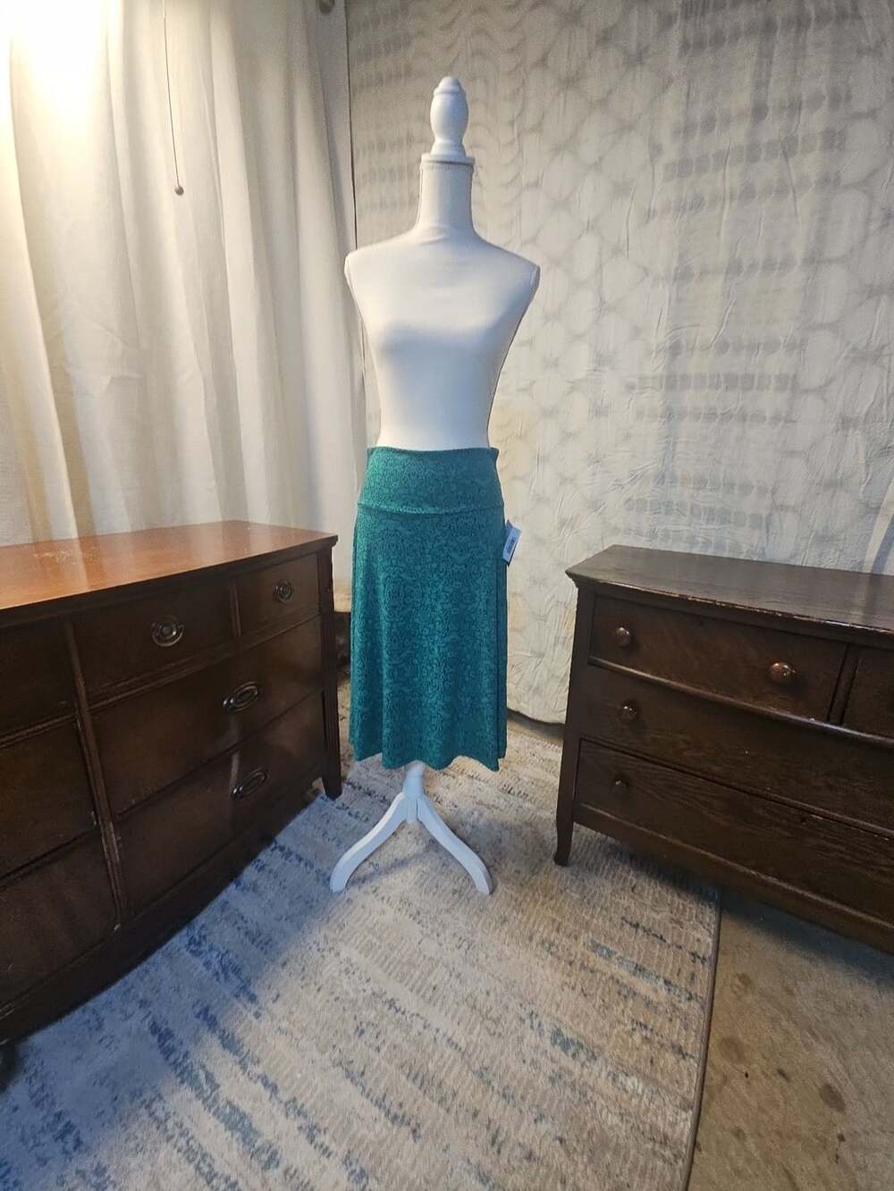 LuLaRoe Teal Green Floral Pattern Midi Skirt Size M